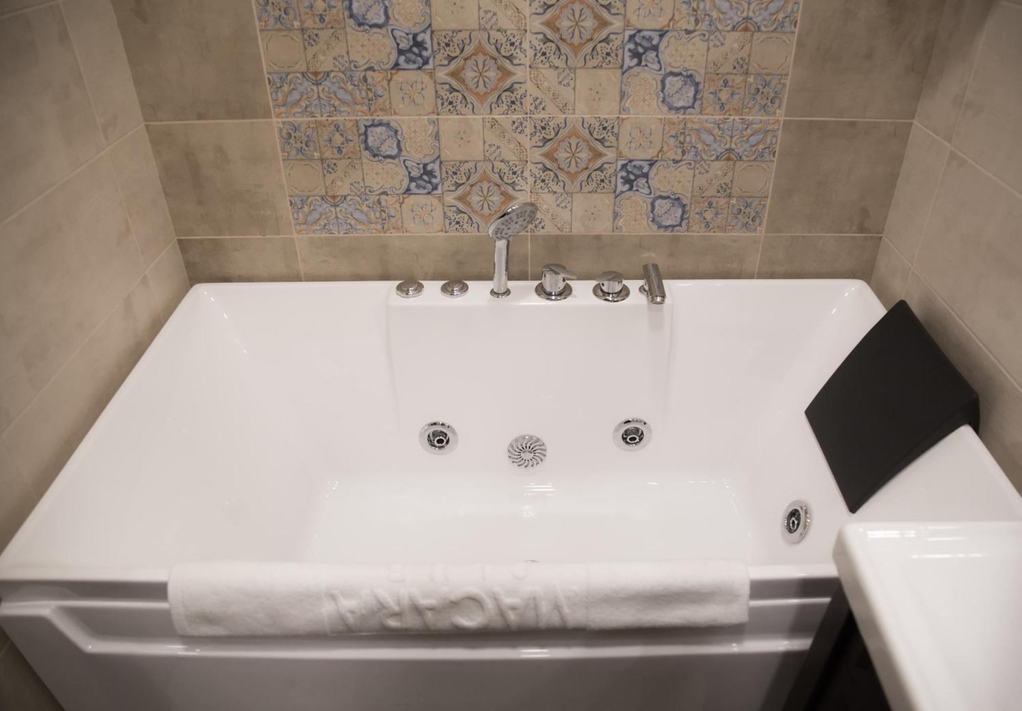 Macara Sheki City Hotel المظهر الخارجي الصورة